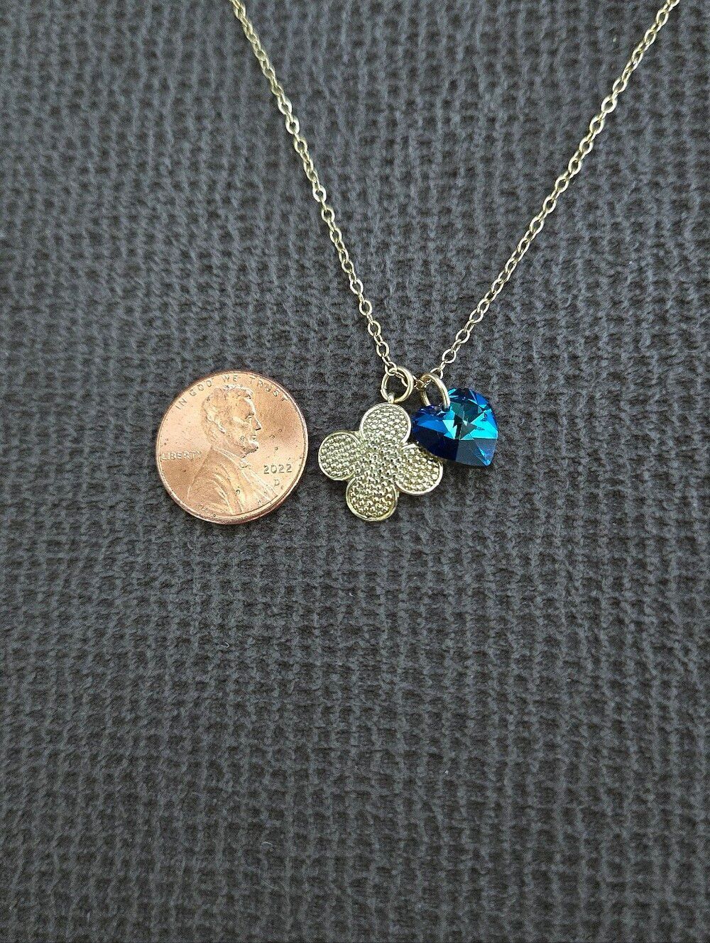 Deep Blue Swarovski Crystal💎 Heart💙 and Clover🍀 Charm Necklace - NWOT - Picture 6 of 16